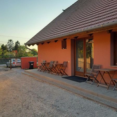 Napos Vendeghaz Hotel Győr Exterior foto