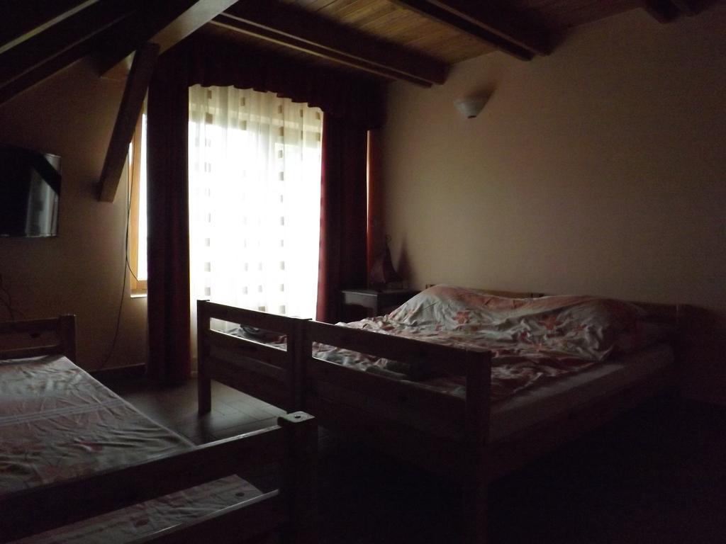 Napos Vendeghaz Hotel Győr Exterior foto